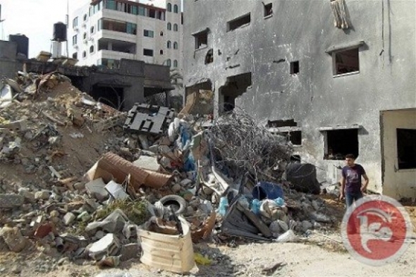 Ruins of the al-Dalou family house, where at least 10 people were killed in an Israeli airstrike (IRIN/Ahmed Dalloul, File)